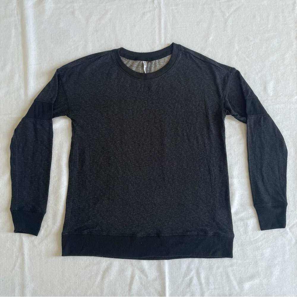 Jaclyn Intimates Oversided Sweater with Long Sleeves Ribbed Details Women’s S